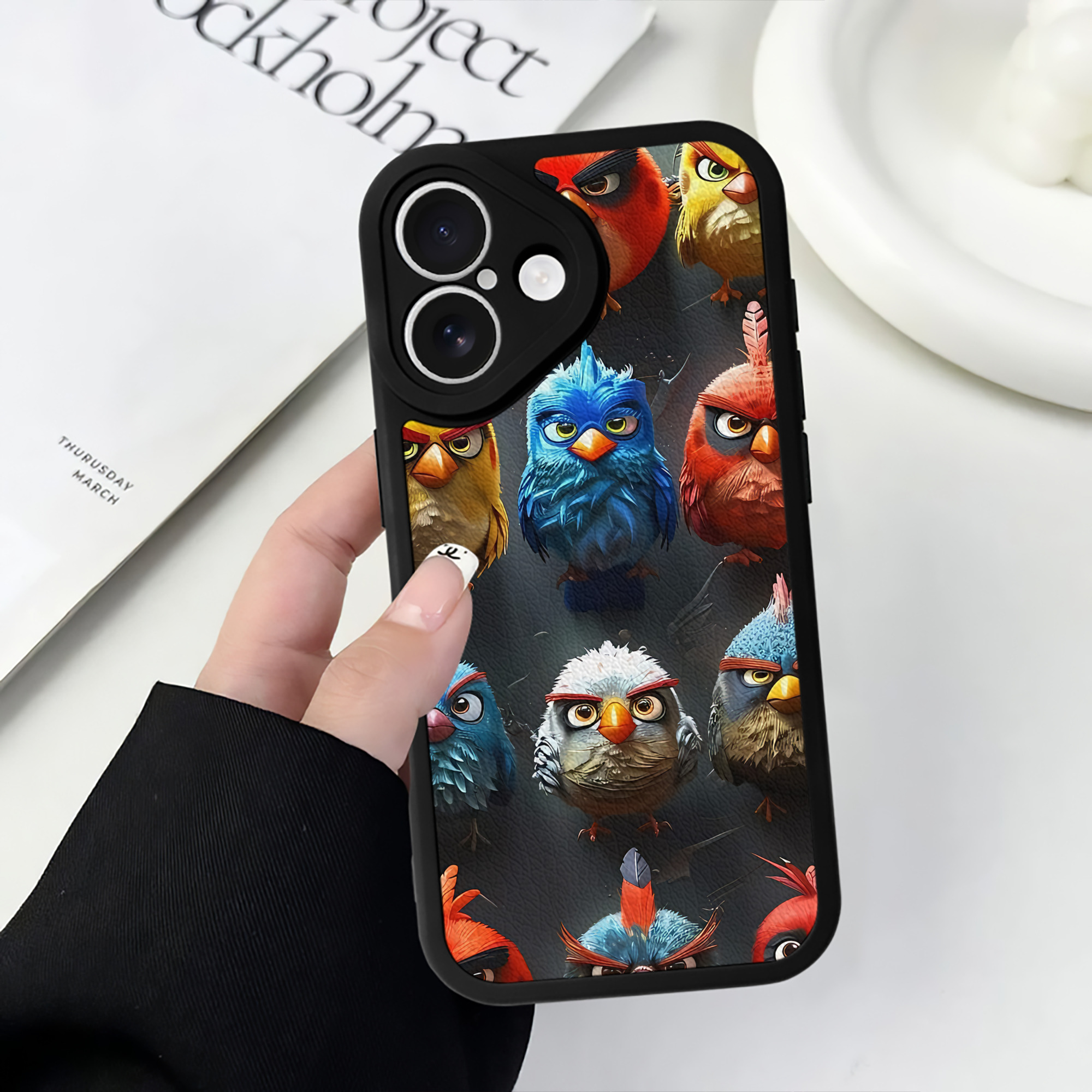 （画像用） Angry Birds アングリーバード 【iPhone 16シリーズ対応】シリコンスマホケース（レザー調） 材質：シリコン